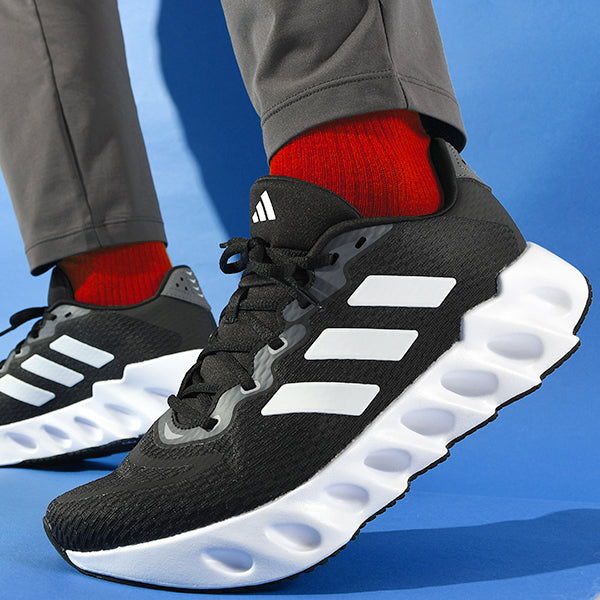 ADIDAS  RUNNING SWITCH RUN